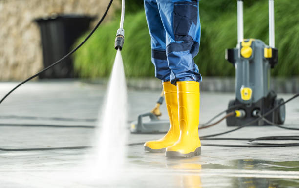 Best Deck Cleaning Services  in Columbus, TX